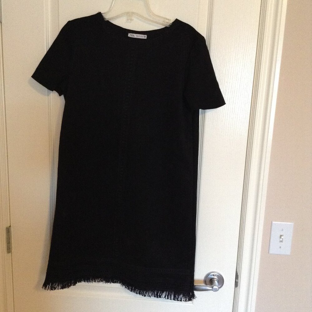 Zara Womens Black Short Sleeve Shift Mini Dress Pull-on Size US S Tassel Fringe